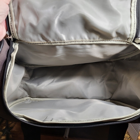 Voyageur Gray and Black Carry On Bag Luggage - Picture 9 of 15